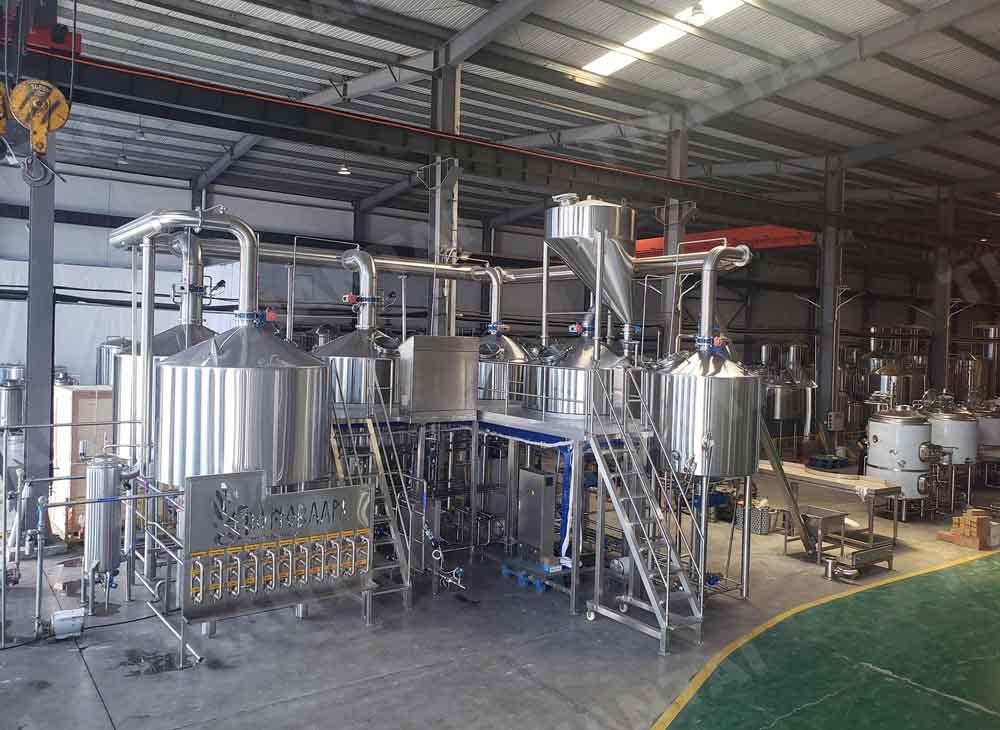 <b>What is the composition of the beer brewery equipment?</b>